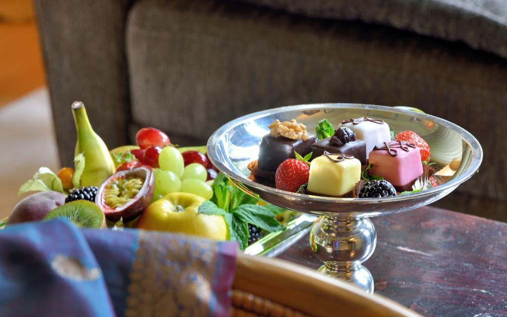Privathotel Lindtner Hamburk Exteriér fotografie Fruit and chocolate
